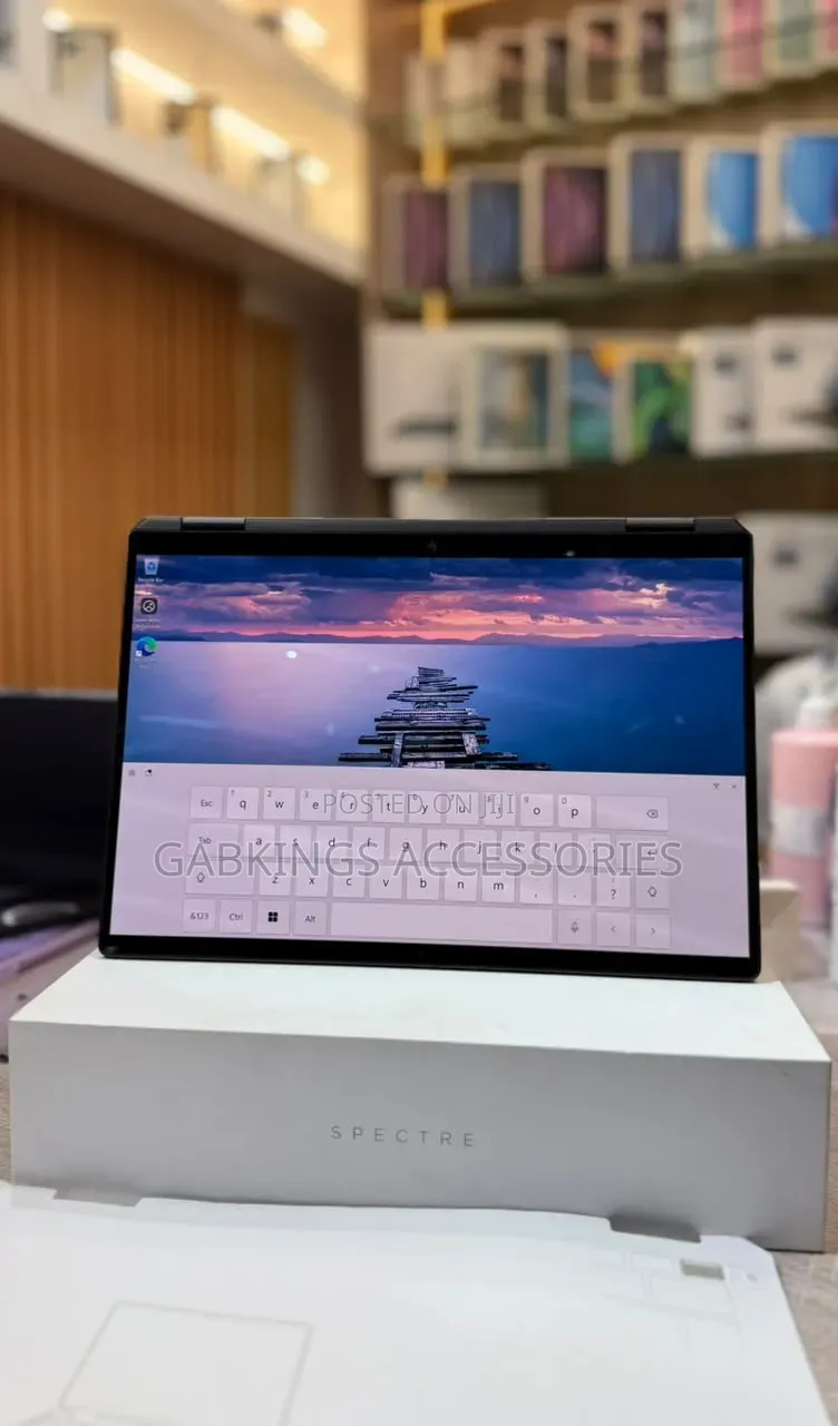 New Laptop HP Spectre X360 16GB Intel Core Ultra 7 SSD 1T