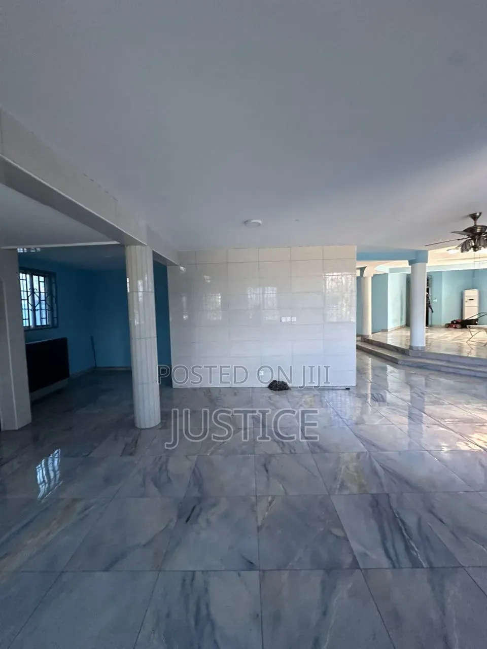 6bdrm House in East Legon, Boundary Road Area for rent