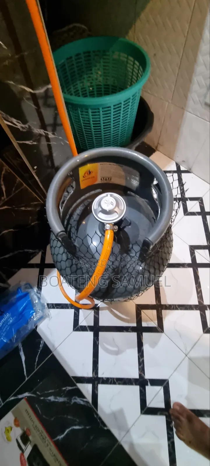 Cylinder With Burner