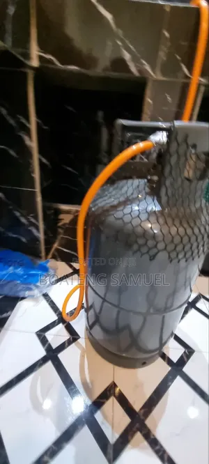 Cylinder With Burner