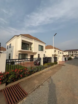 Furnished 4bdrm Duplex in Aviation Adenta, SDA Area for rent