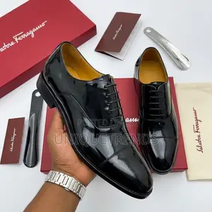 SALVATORE FERRAGAMO Men’s Patent Leather Oxford Shoe