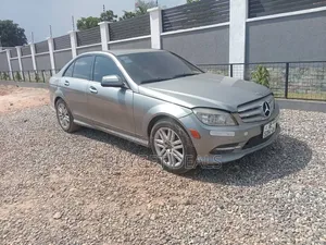 Mercedes-Benz C250 2010 Silver