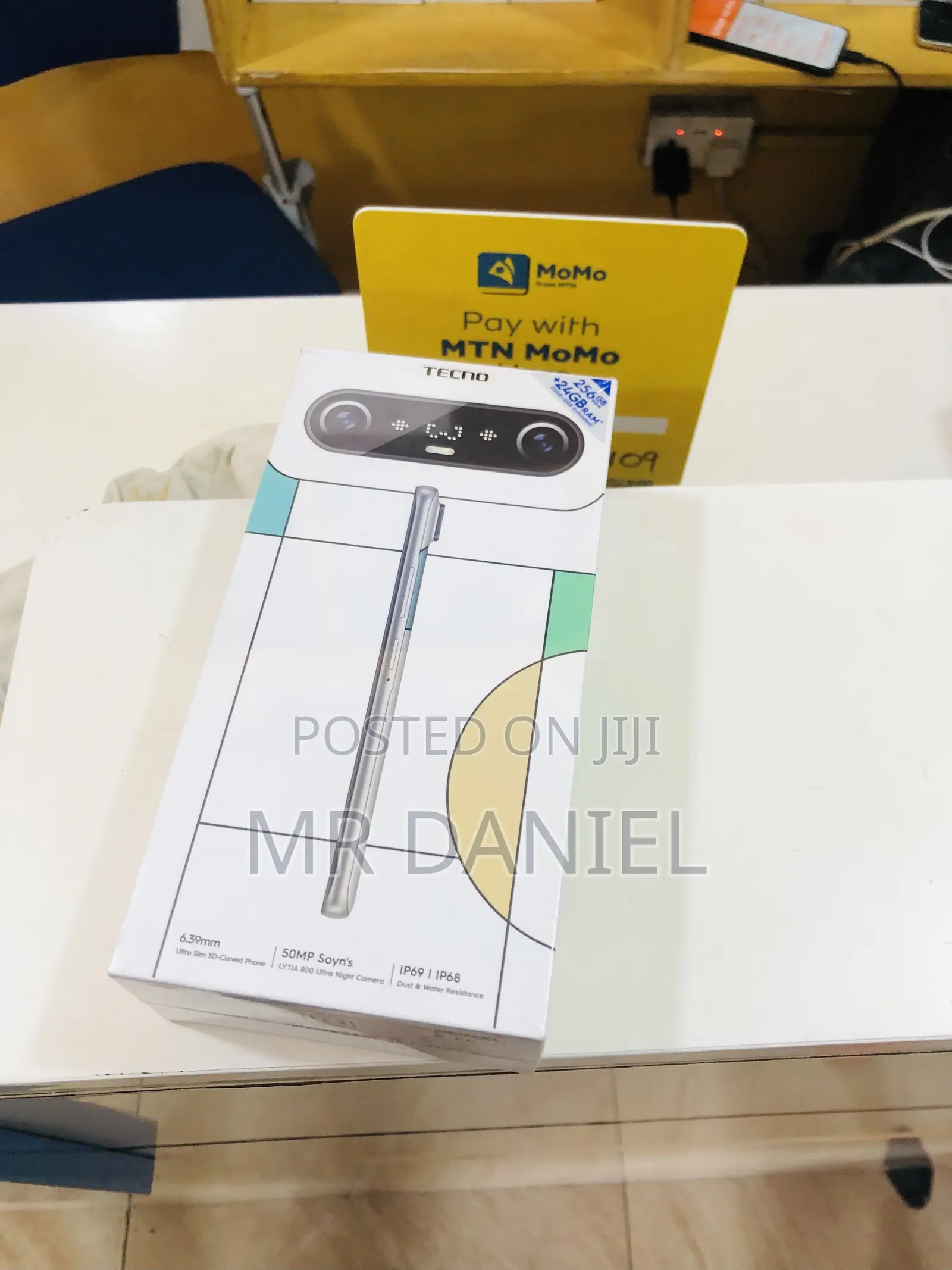 New Tecno Camon Slim 256 GB Black