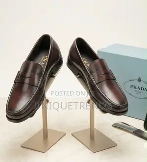 Executive PRADA Penny Leather Loafers (Coffee)
