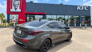 Hyundai Elantra 2012 Gray