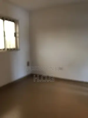 1bdrm Apartment in H.O.G Agency, Little Roses Area for rent