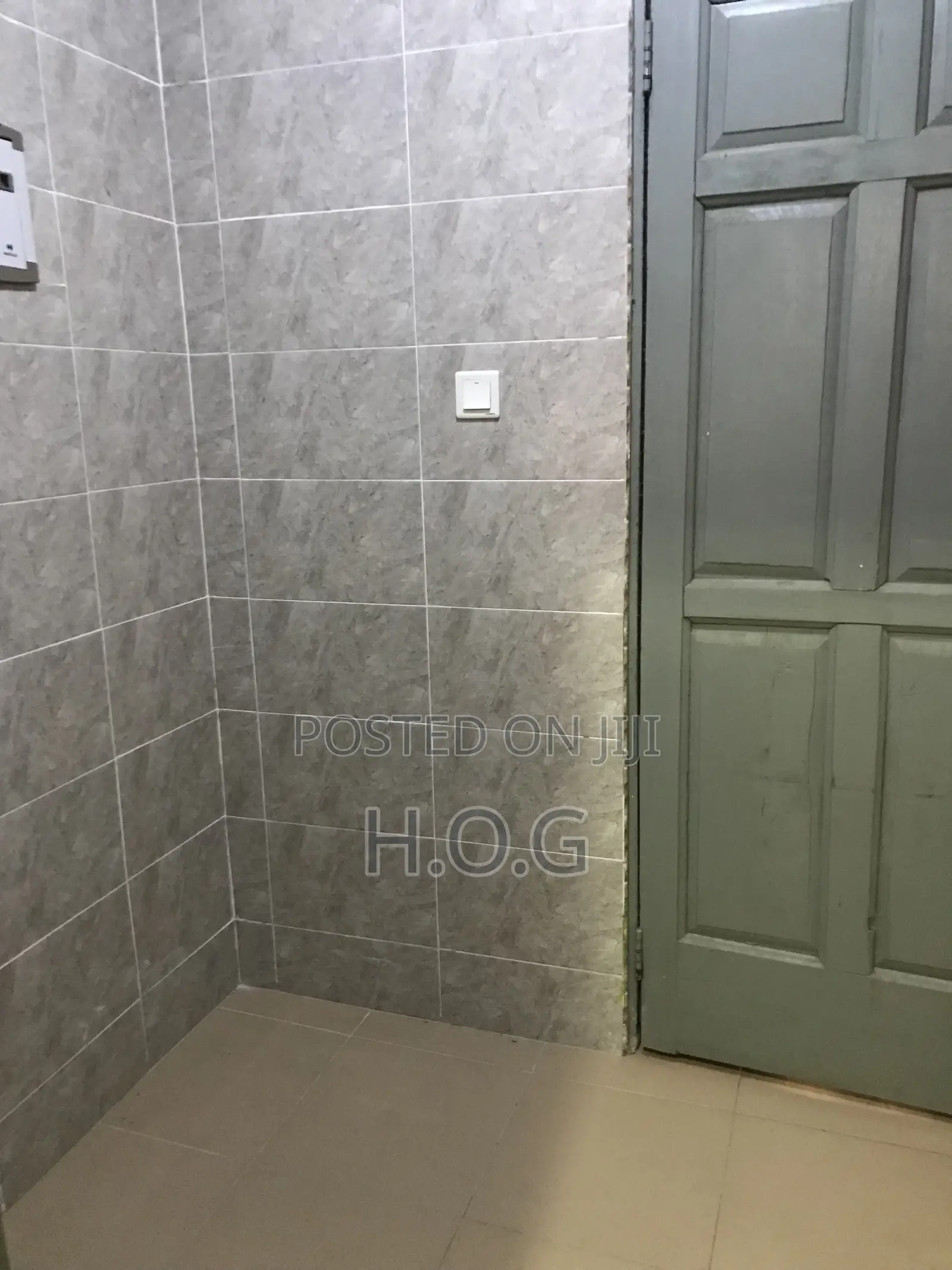 1bdrm Apartment in H.O.G Agency, Little Roses Area for rent