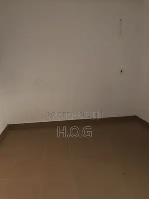 1bdrm Apartment in H.O.G Agency, Little Roses Area for rent