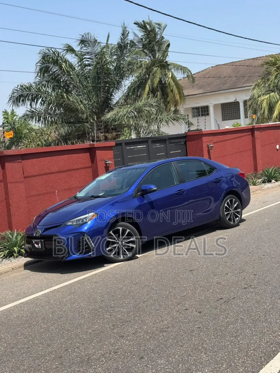 Toyota Corolla XSE 4dr Sedan (1.8L 4cyl CVT) 2017 Blue
