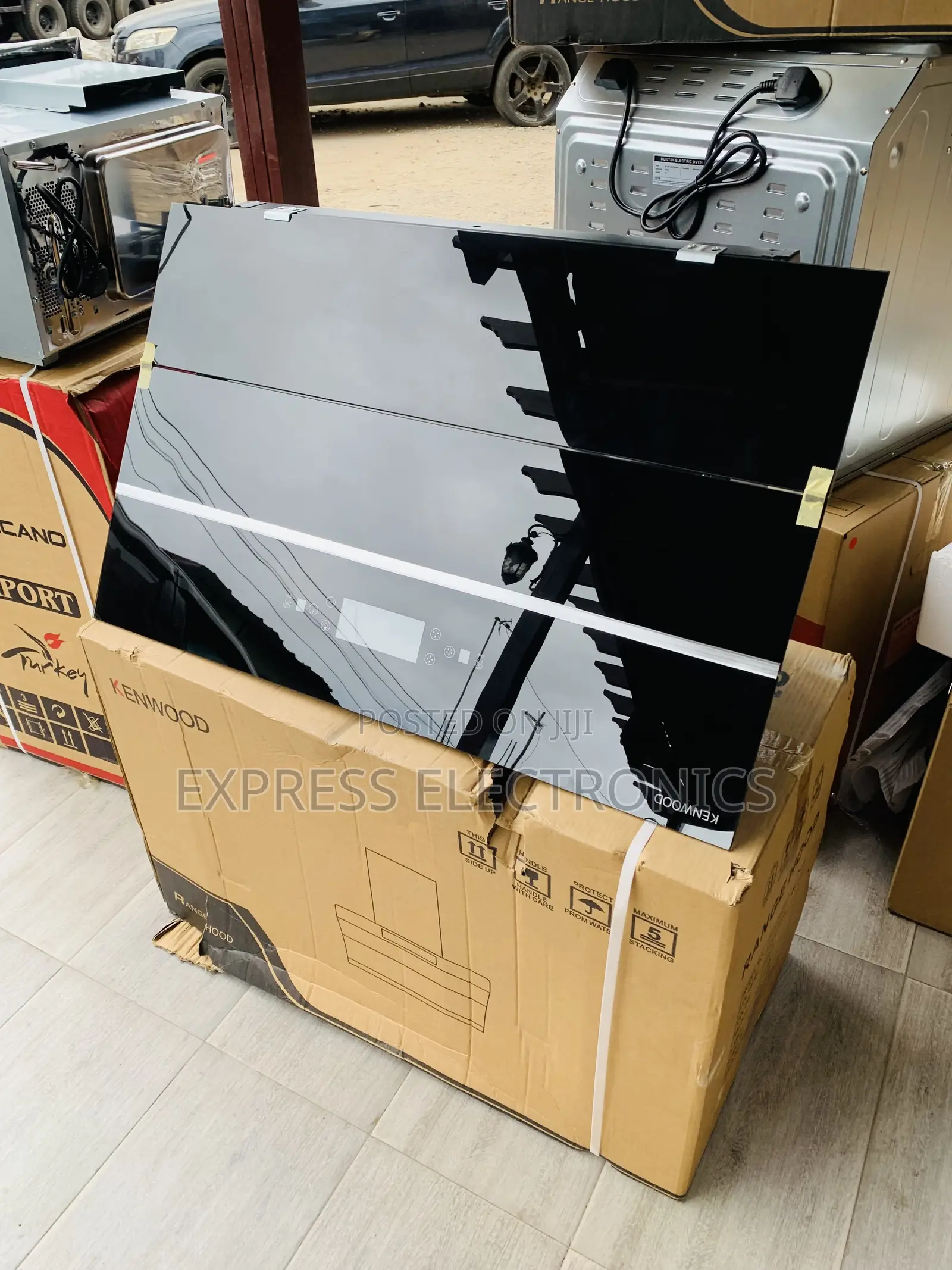 Built in Range Hood Heat Extractor 90cm Black
