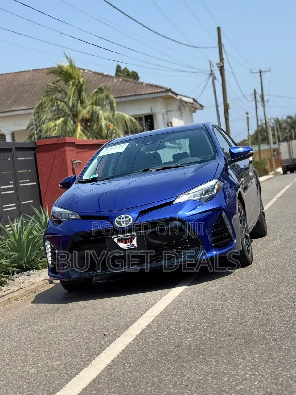 Toyota Corolla XSE 4dr Sedan (1.8L 4cyl CVT) 2017 Blue