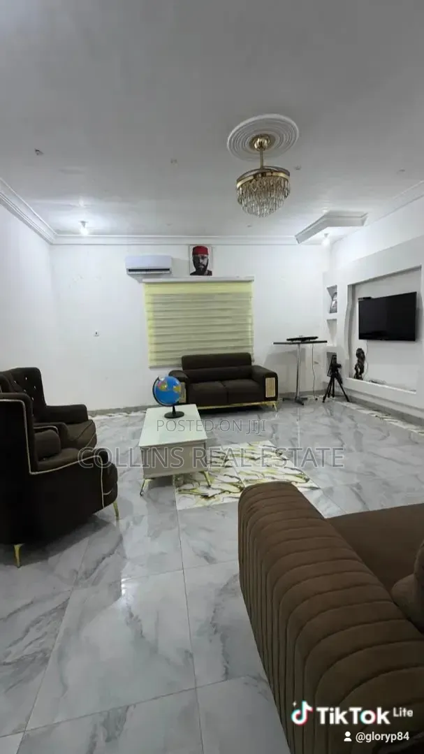 Furnished 6bdrm Duplex in Collins Properties, Ashomang Estate for sale