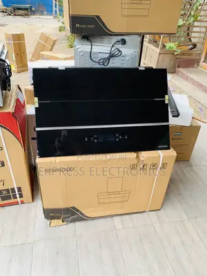 Grab the New Kenwood 90cm Built in Built in Heat Extractor