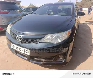 Toyota Camry XLE 4dr Sedan (2.5L 4cyl 6A) 2012 Black