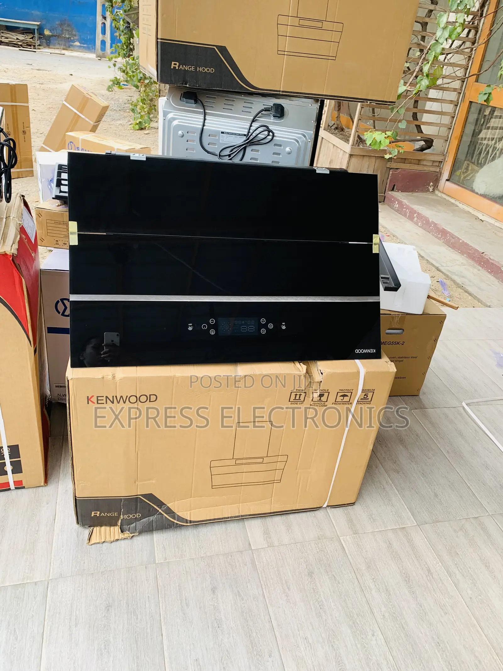 Limited Stock Built in Heat Extractor 90Cm Kenwood
