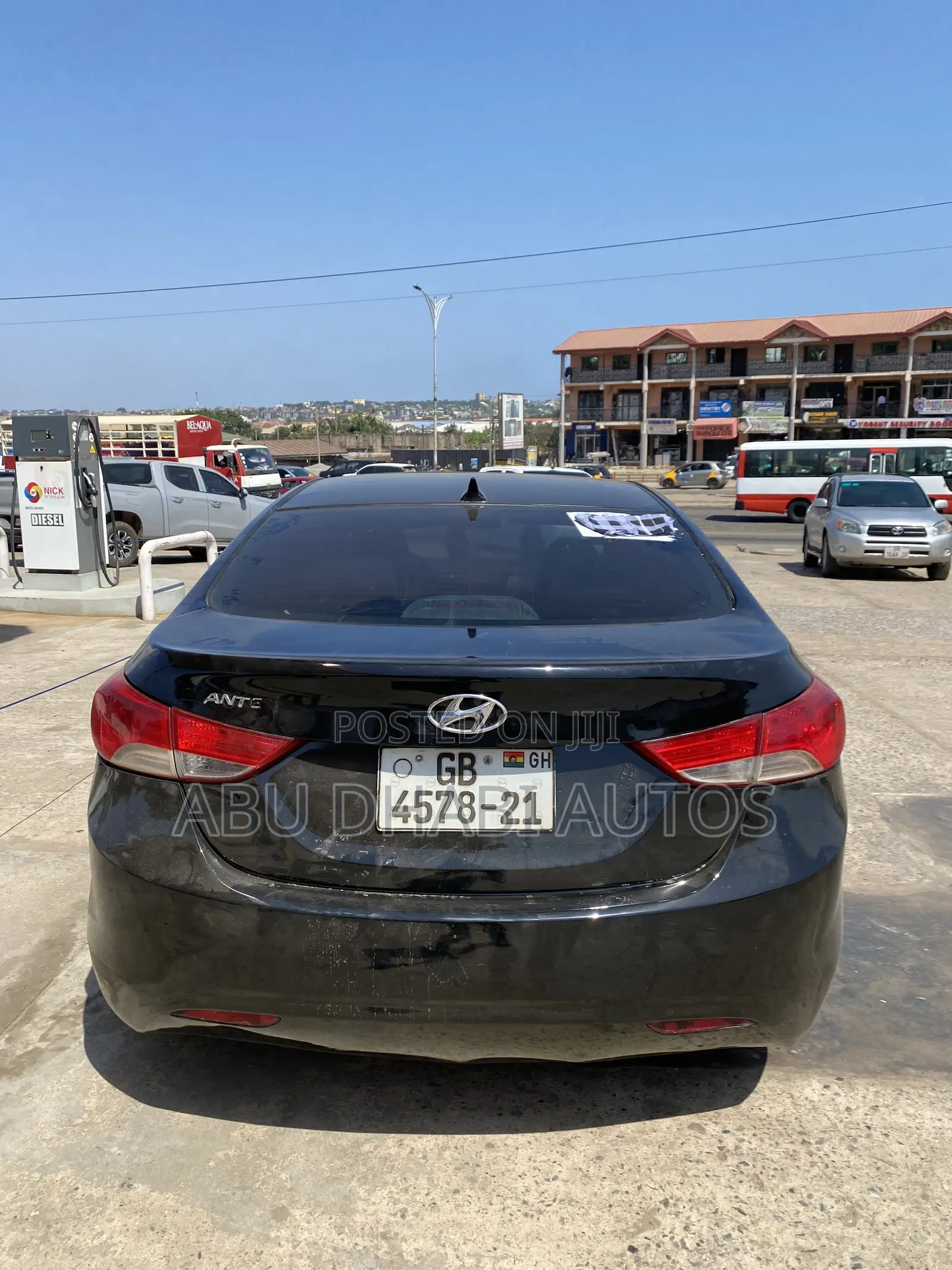 Hyundai Elantra GLS Sedan FWD (1.8L 4cyl 6A) 2013 Black