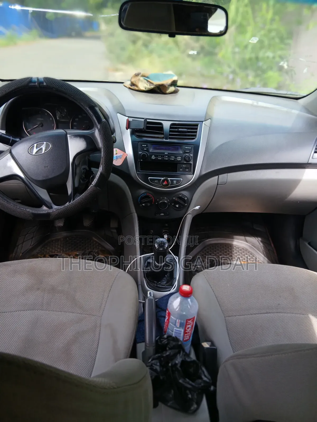 Hyundai Accent 2012 White