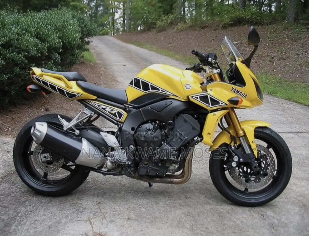 Yamaha FZ 2015 Yellow