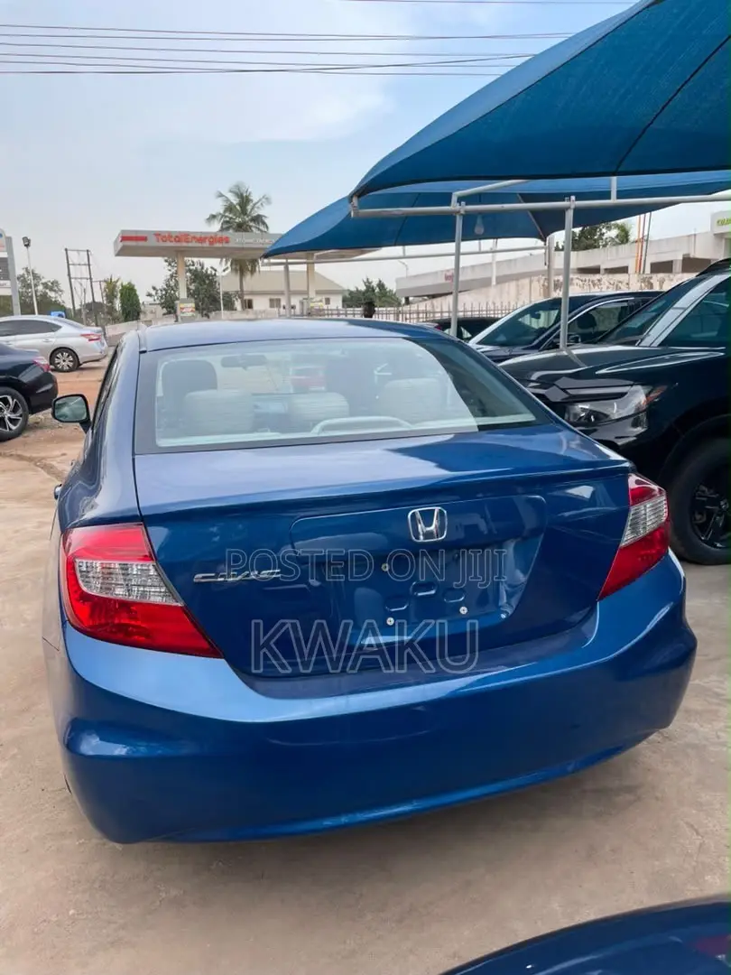 Honda Civic 2012 Blue