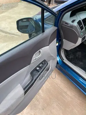 Honda Civic 2012 Blue