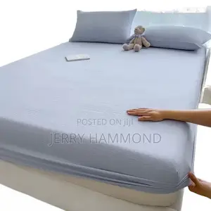 Qaulity Bed Cover