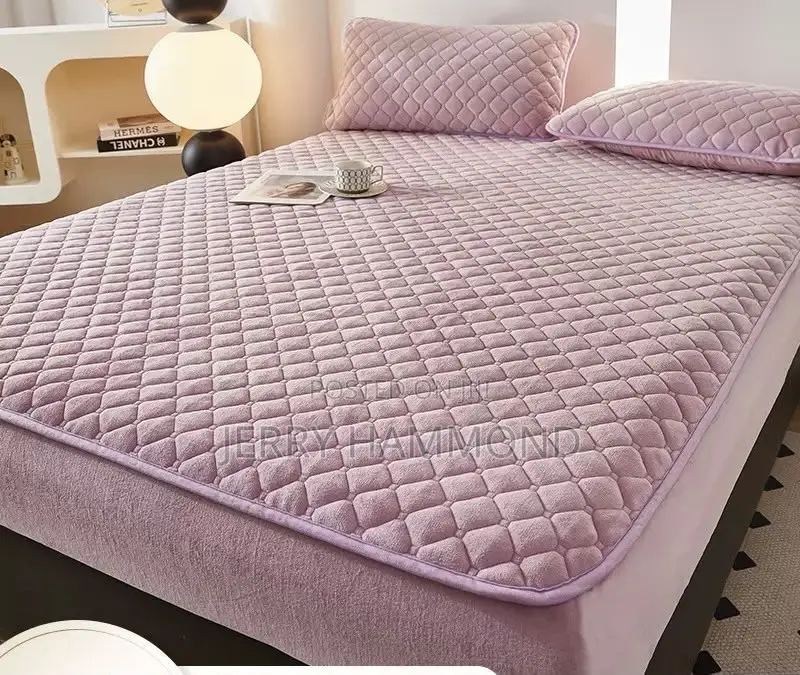 Qaulity Bed Cover