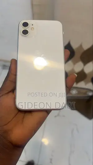 Apple iPhone 11 64 GB White