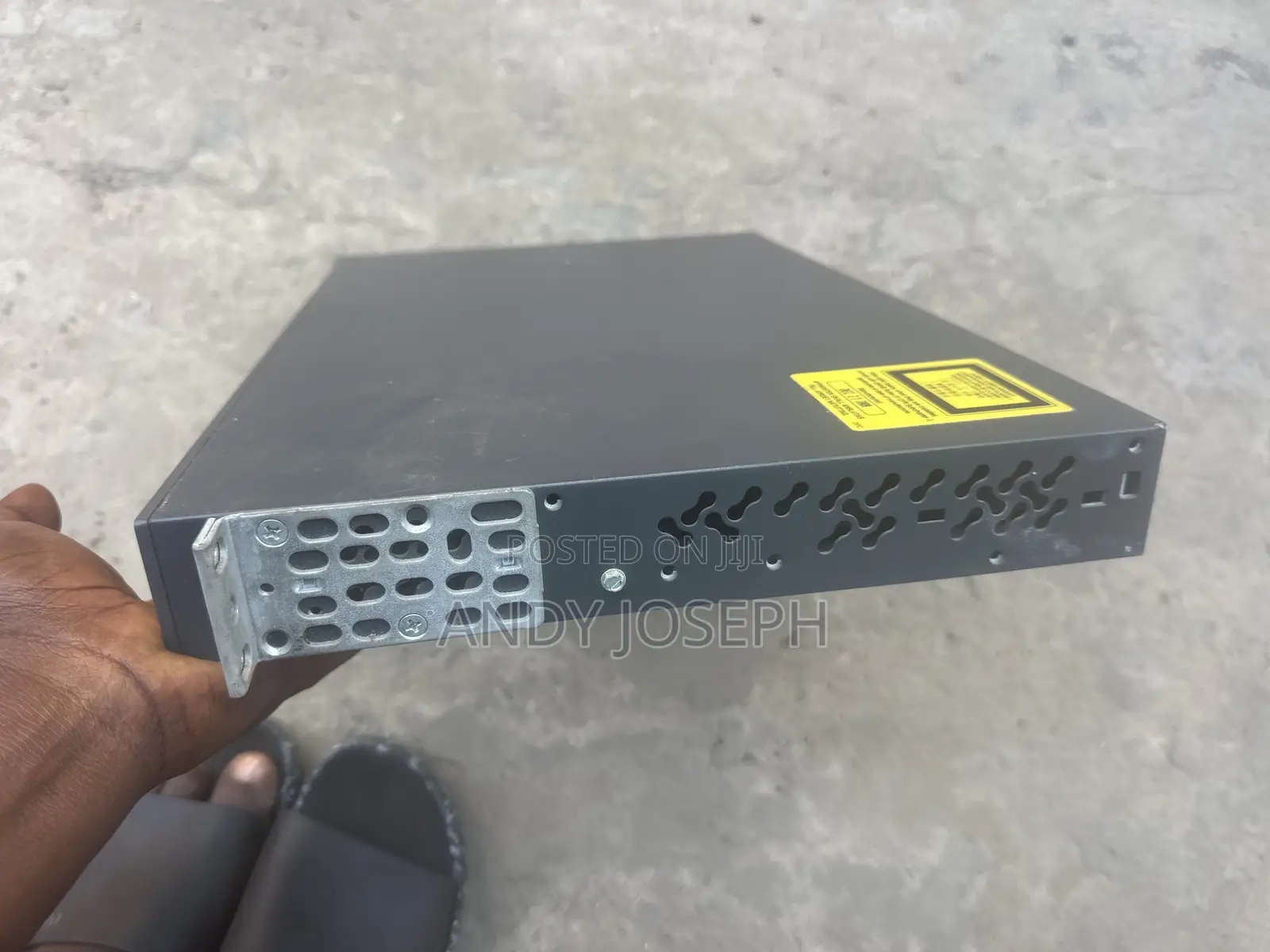 Used Cisco Catalyst 3750 Network Switch for Sale