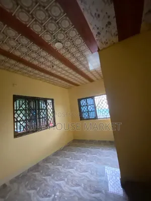 1bdrm House in New Road, Tarkwa Nsuaem for rent