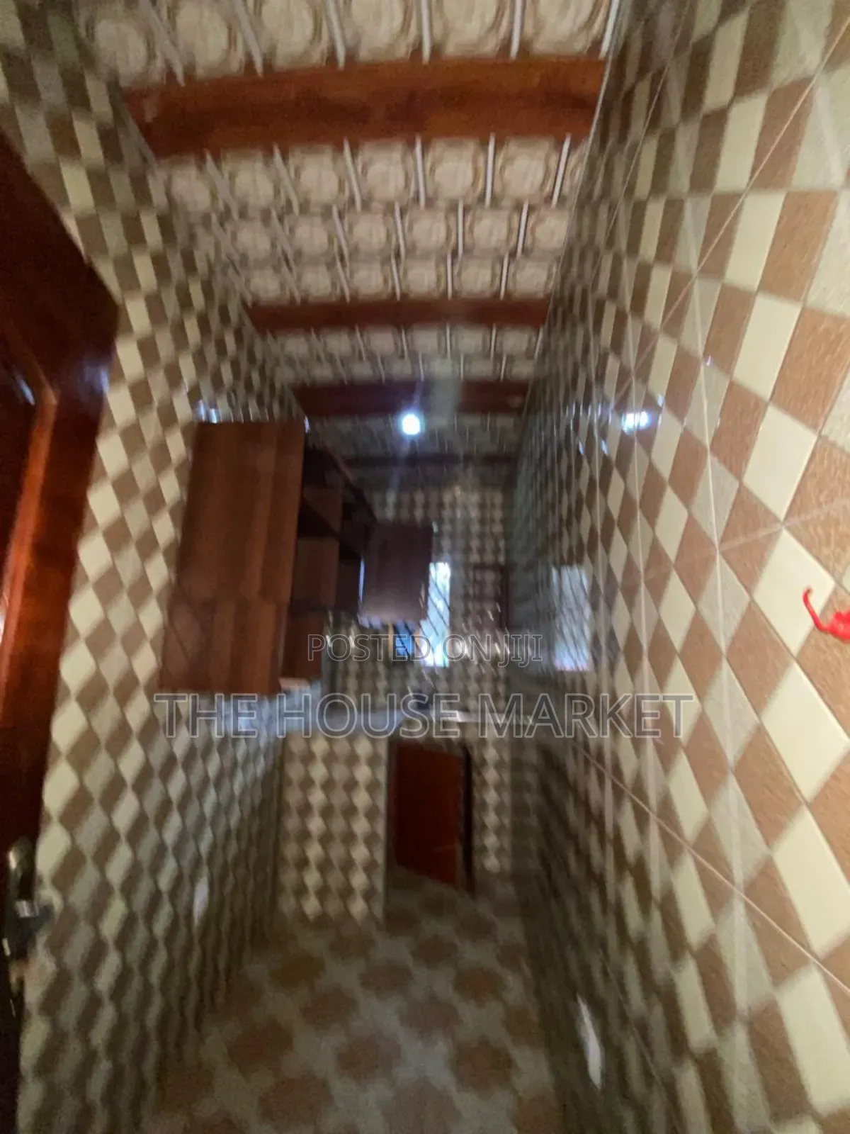 1bdrm House in New Road, Tarkwa Nsuaem for rent