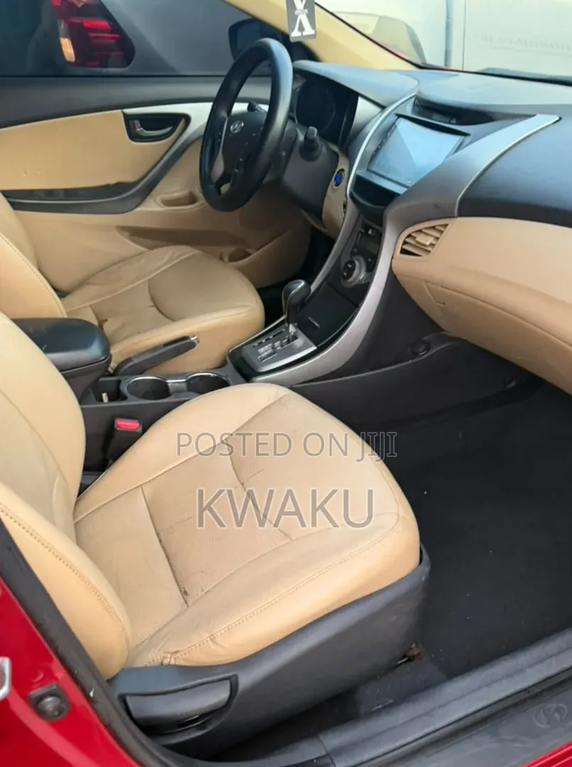 Hyundai Elantra 2013 Red