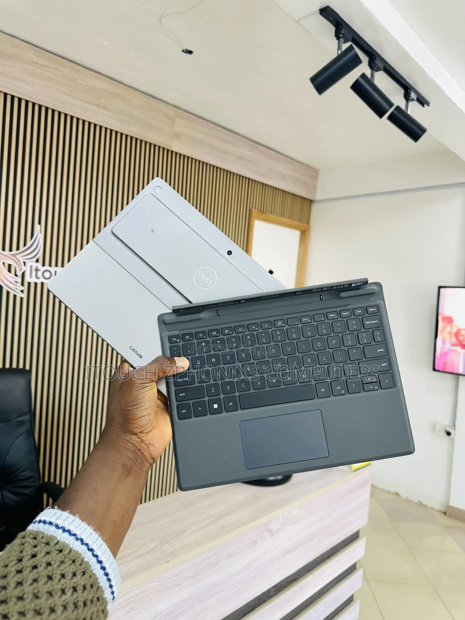 Laptop Dell Latitude 7320 Detachable 16GB Intel Core i7 SSD 512GB