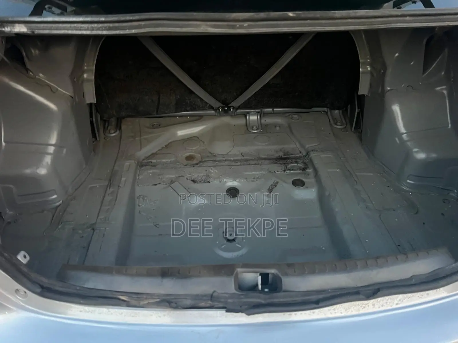 Toyota Belta 2012 Silver