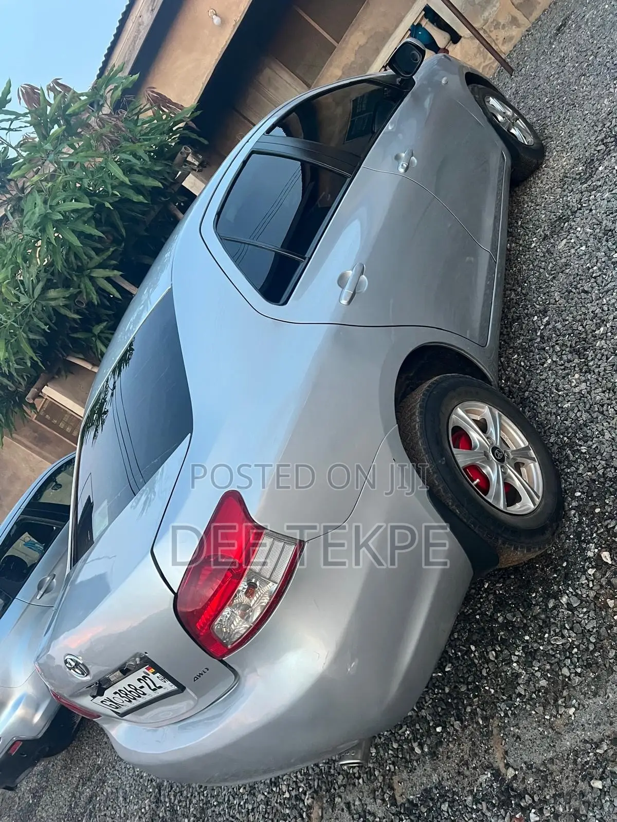 Toyota Belta 2012 Silver