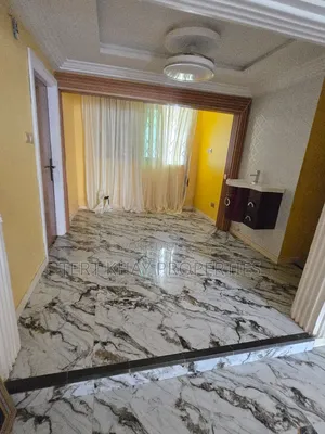 9bdrm Mansion in Dansoman, Round About for sale