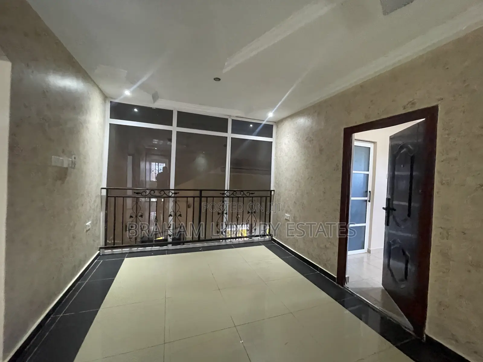 4bdrm House in Braham Luxury, Sakumono for rent