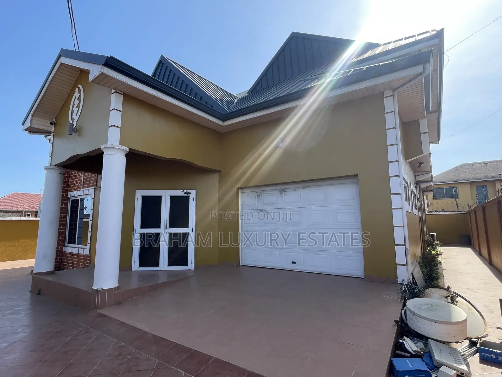 4bdrm House in Braham Luxury, Sakumono for rent