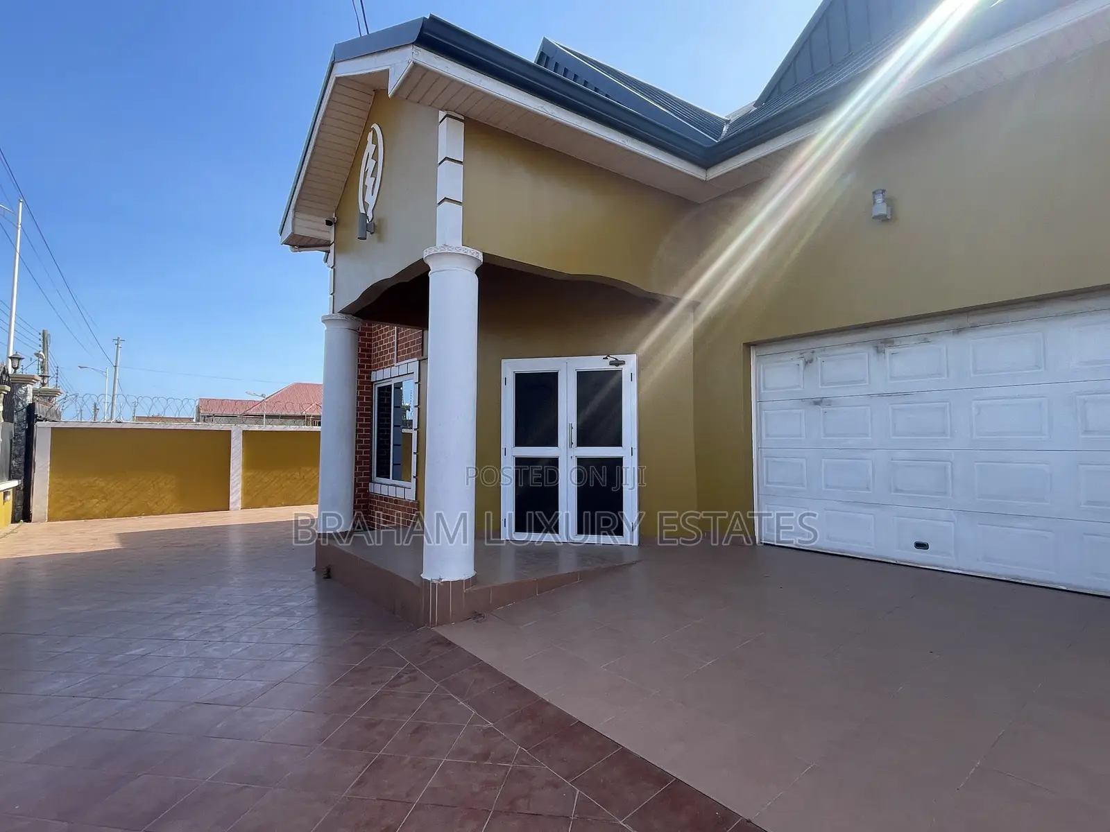 4bdrm House in Braham Luxury, Sakumono for rent