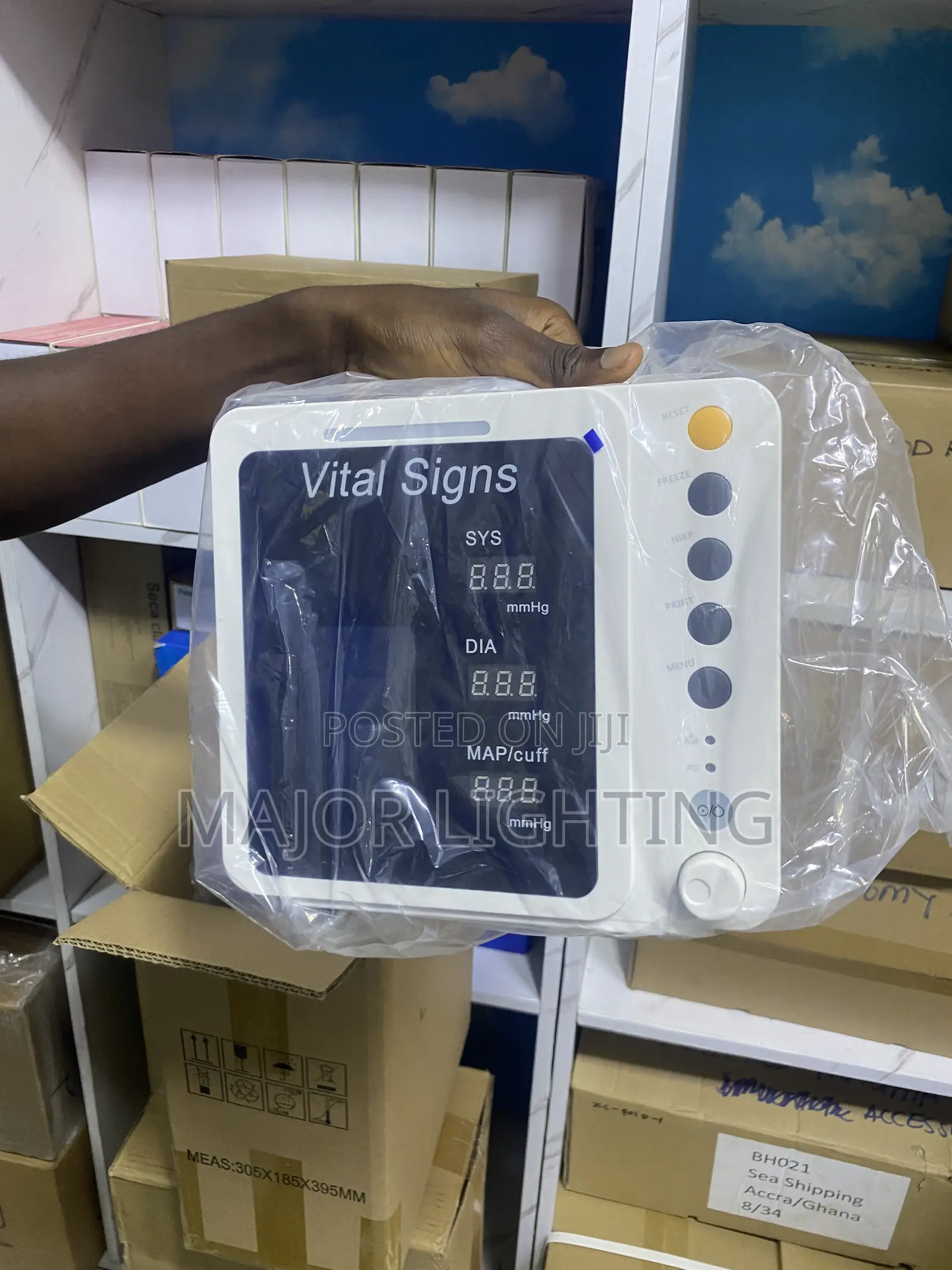 Vital Signs Monitor