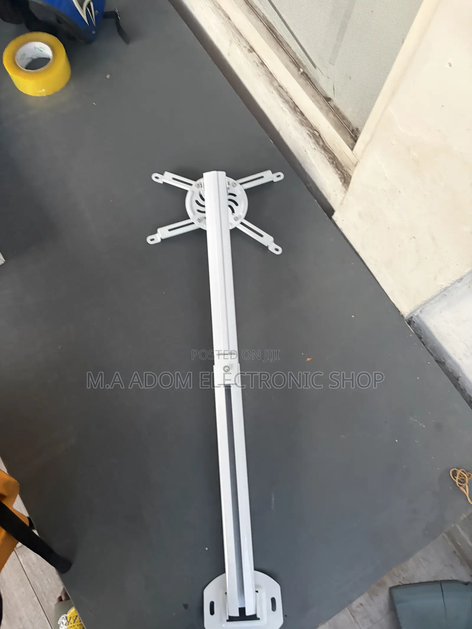 80cm Ceiling Projector Wall Mount
