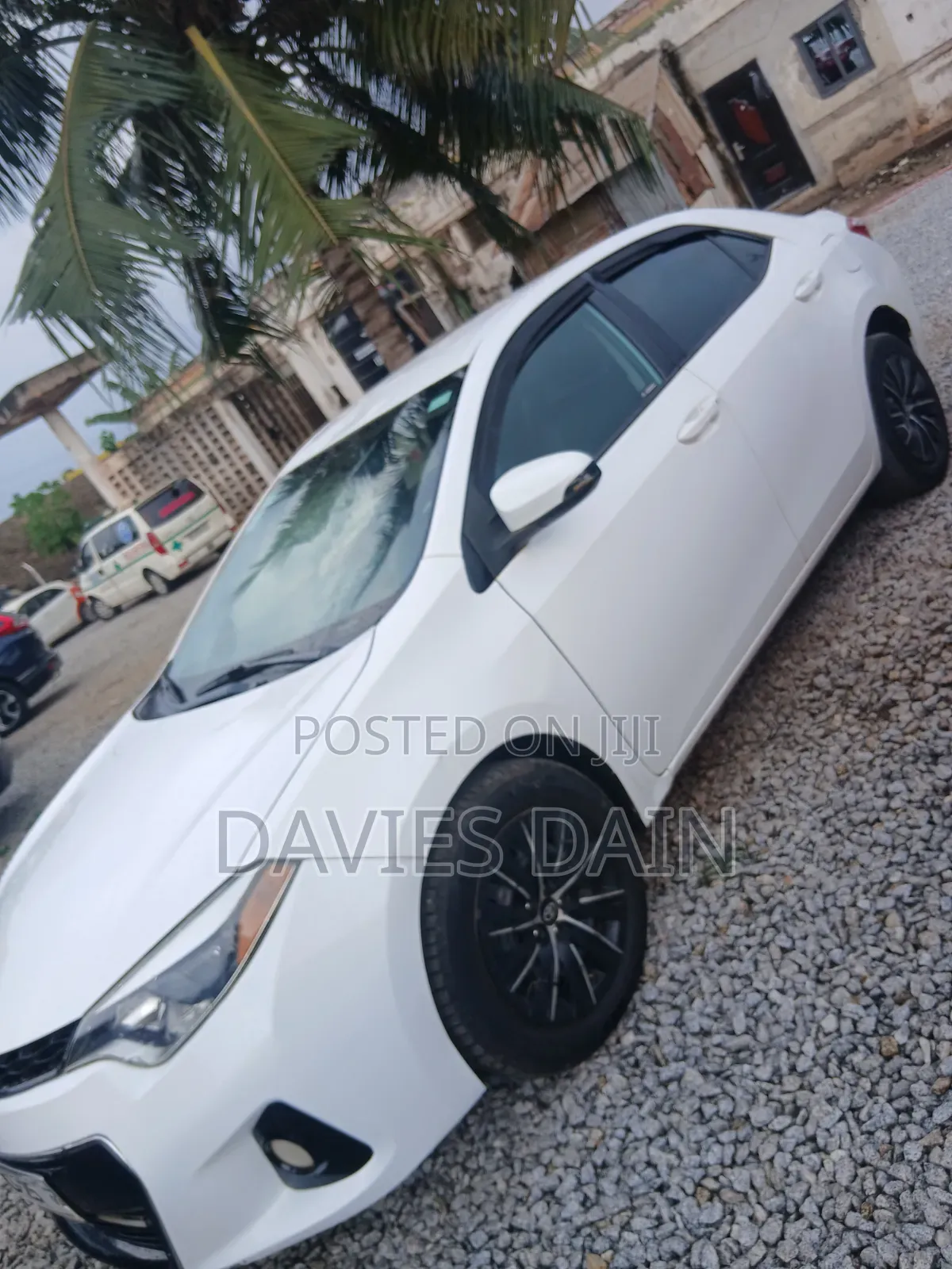 Toyota Corolla S 4dr Sedan (1.8L 4cyl CVT) 2015 White