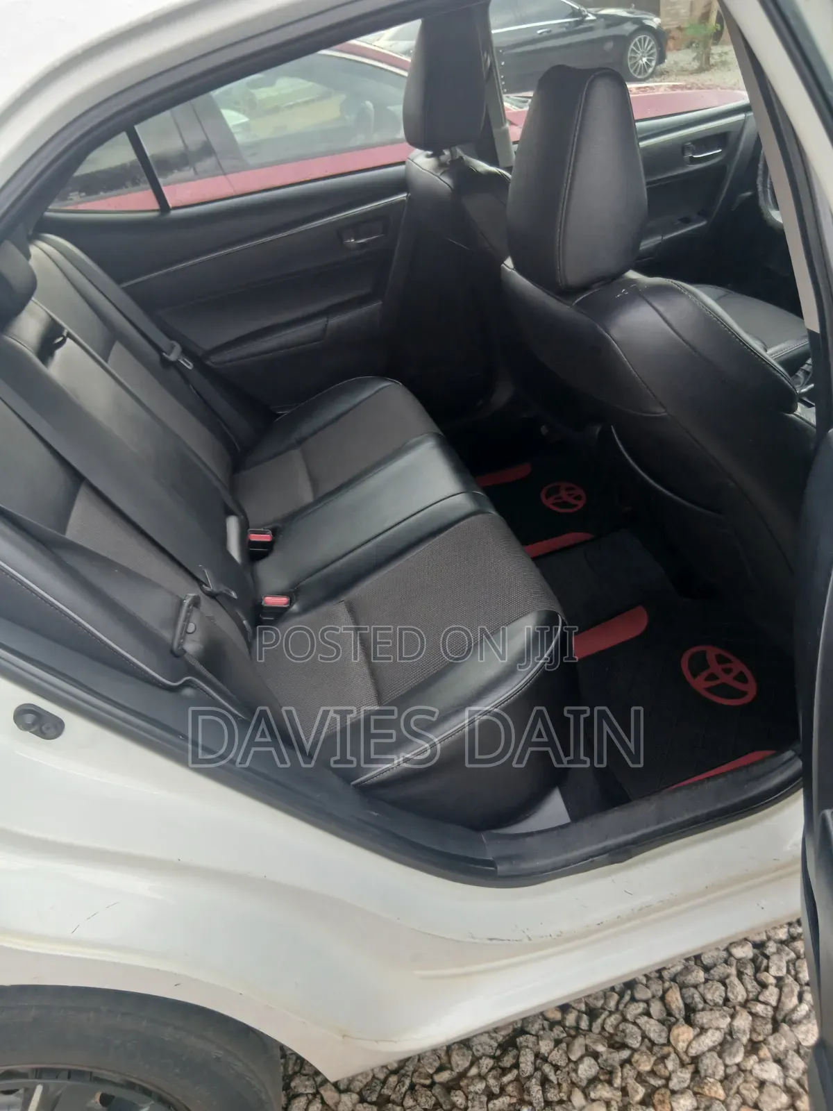Toyota Corolla S 4dr Sedan (1.8L 4cyl CVT) 2015 White