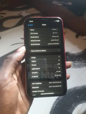 Apple iPhone XR 64 GB Red