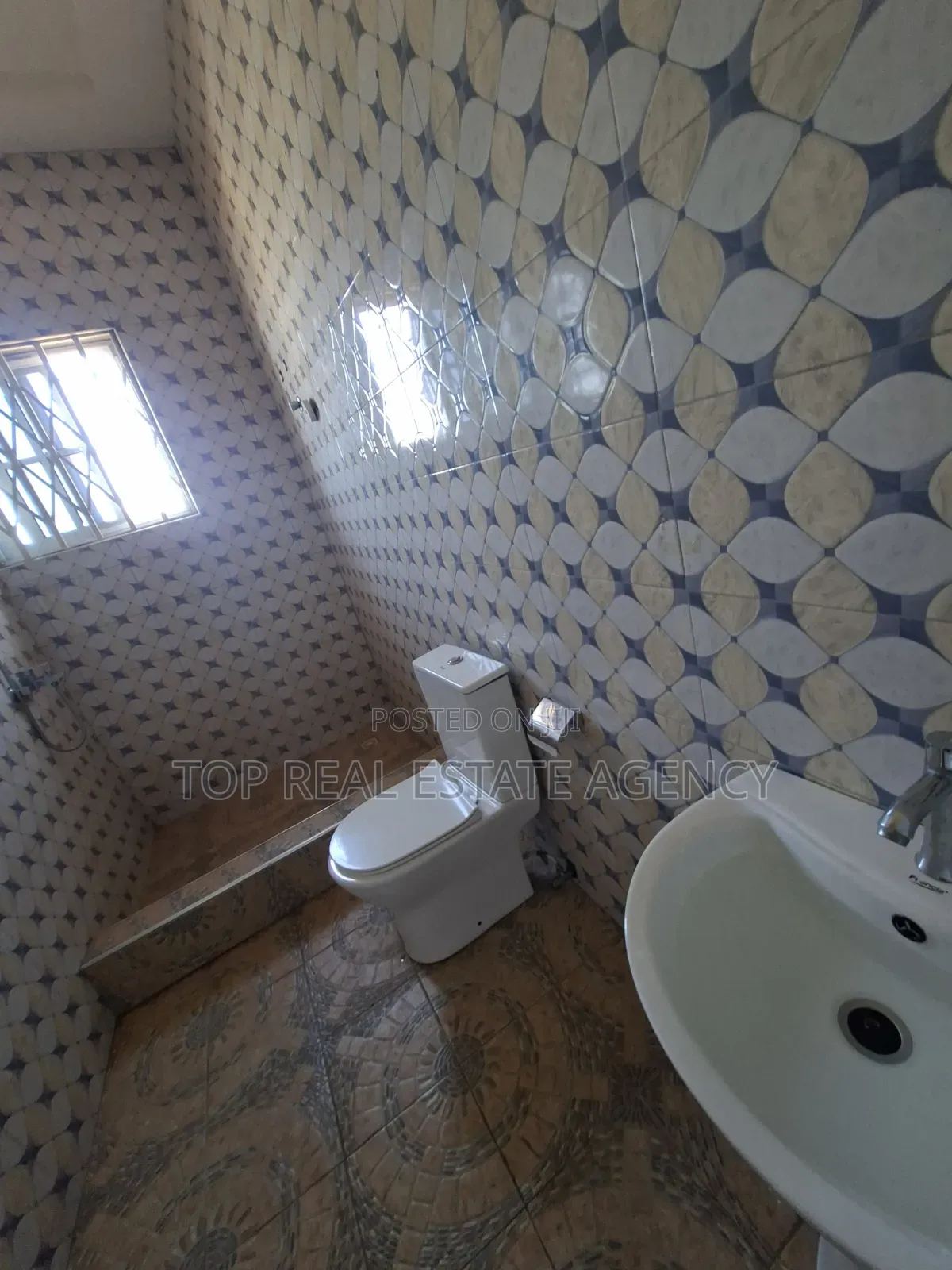 2bdrm Apartment in Dome Pillar 2,,, Ga East Municipal for rent