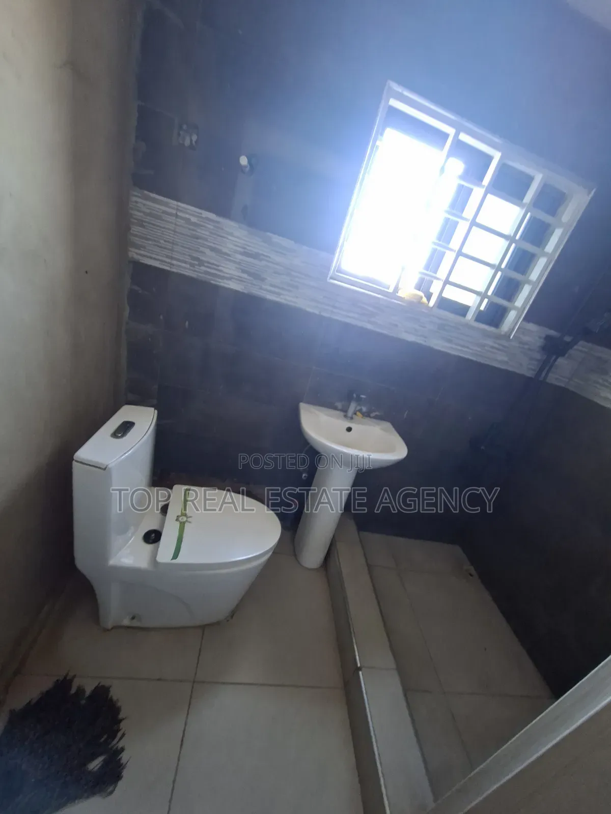 1bdrm Apartment in Dome Pillar 2, Ga East Municipal for rent
