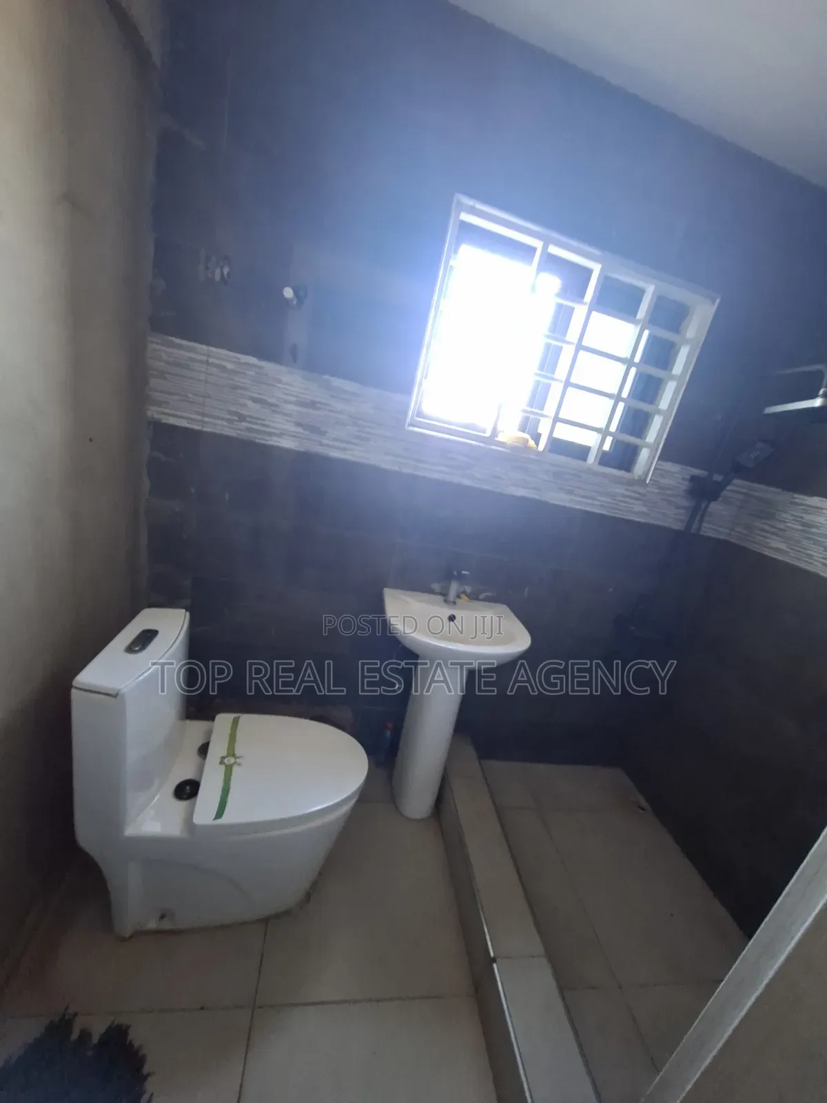 1bdrm Apartment in Dome Pillar 2, Ga East Municipal for rent