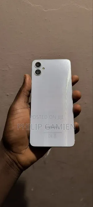 Samsung Galaxy A05 64 GB White
