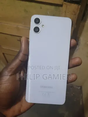 Samsung Galaxy A05 64 GB White
