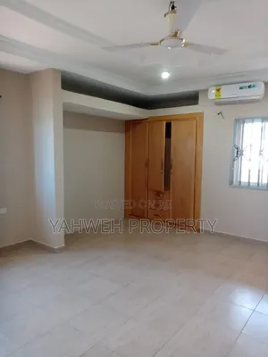 4bdrm House in Sakumono for rent